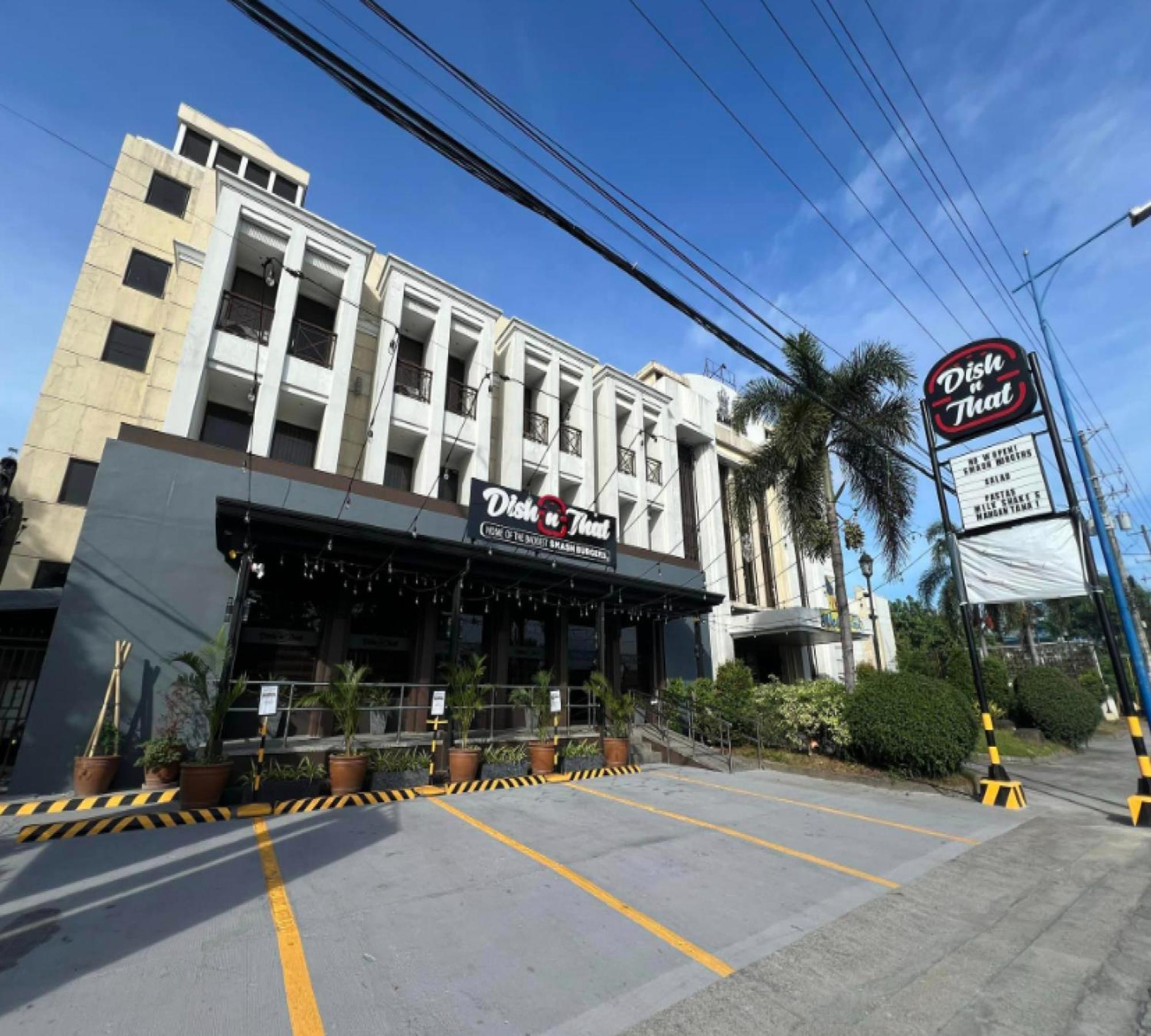 Bliss Hotel San Fernando Pampanga City Εξωτερικό φωτογραφία