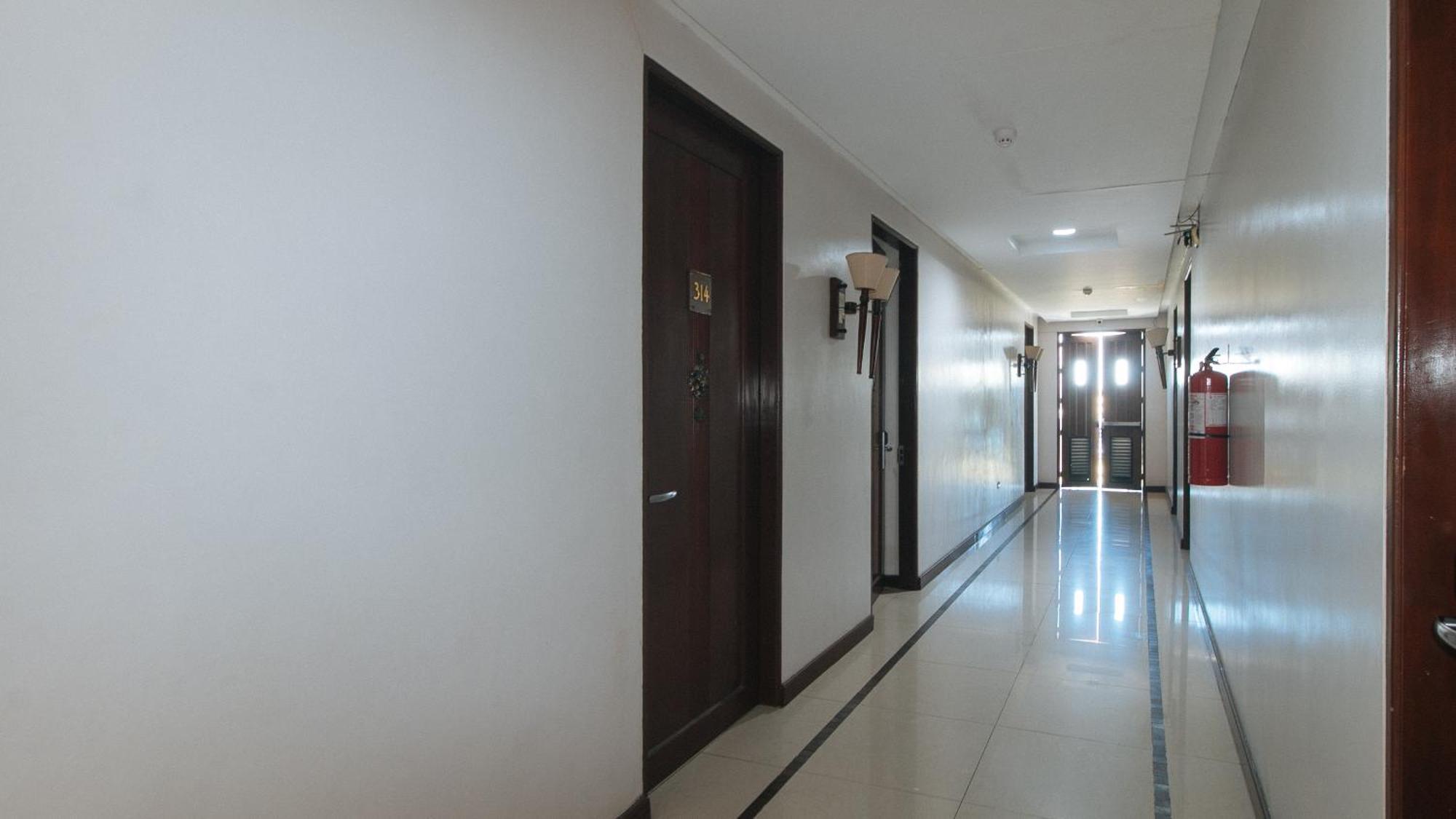 Bliss Hotel San Fernando Pampanga City Εξωτερικό φωτογραφία